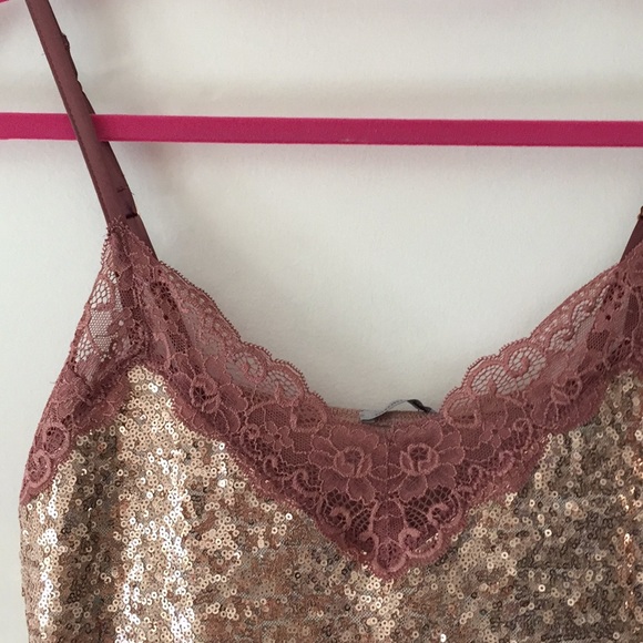 Intimissimi Sequin & lace camisole top. S - Picture 6 of 11